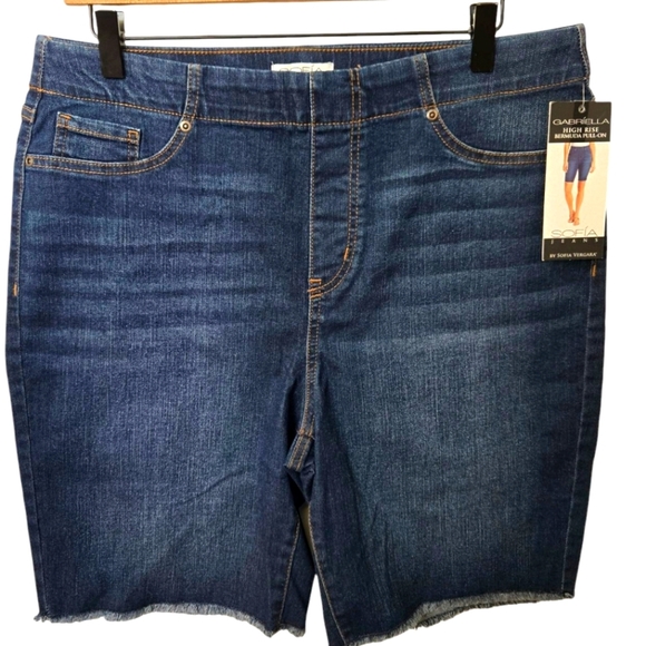 sofia by sofia vergara Pants - NWT Sofia Jeans Blue Denim Shorts Size 12